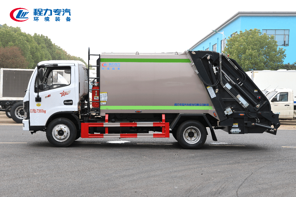 東風多利卡D6壓縮垃圾車