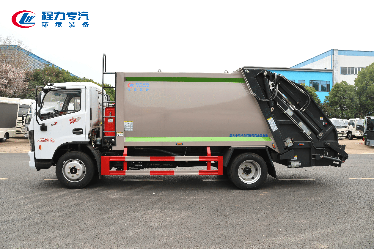 東風多利卡D7壓縮垃圾車